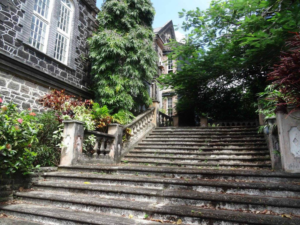 The Tower Estate & Garden - Image 2