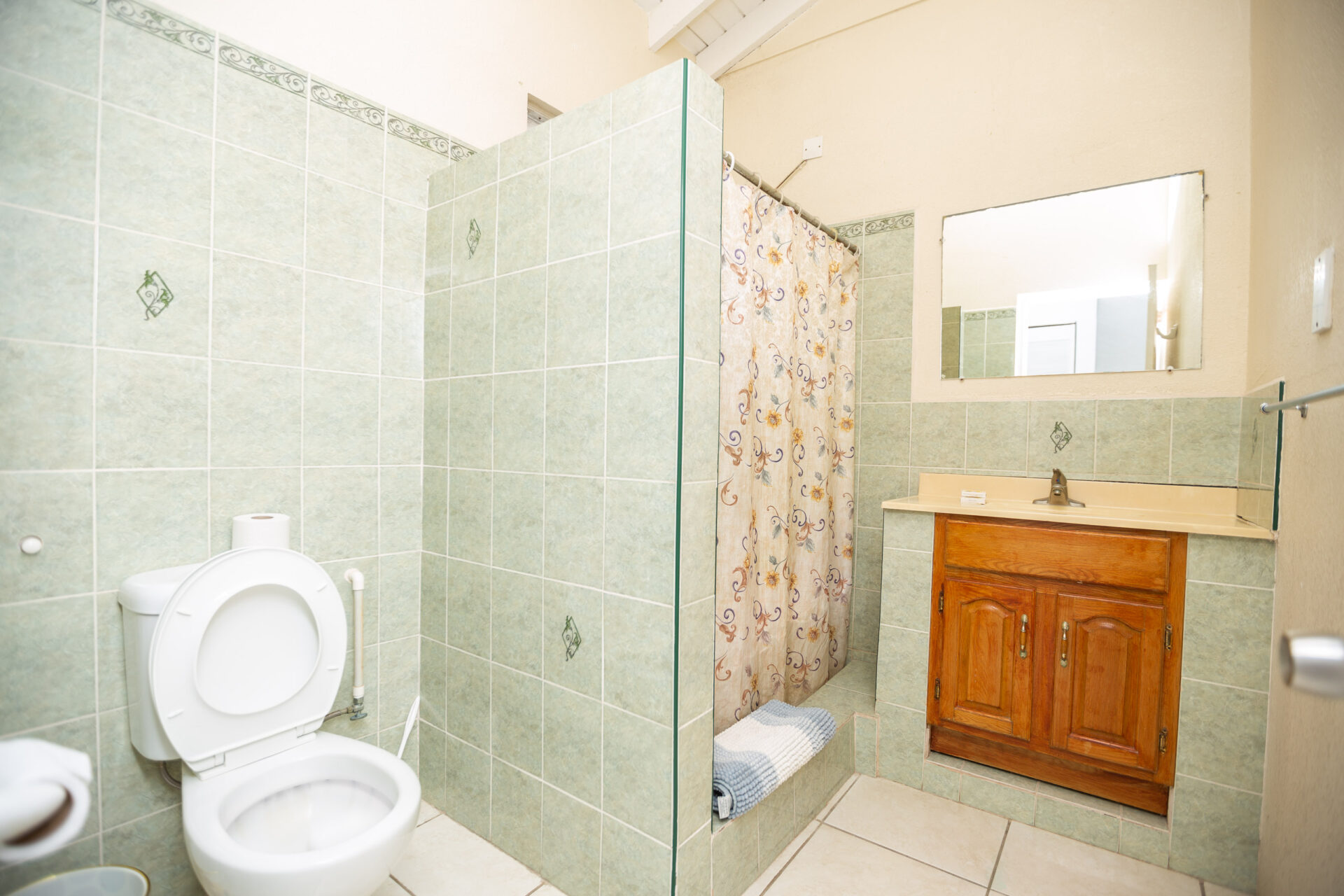 Wave Crest Suites - Image 13