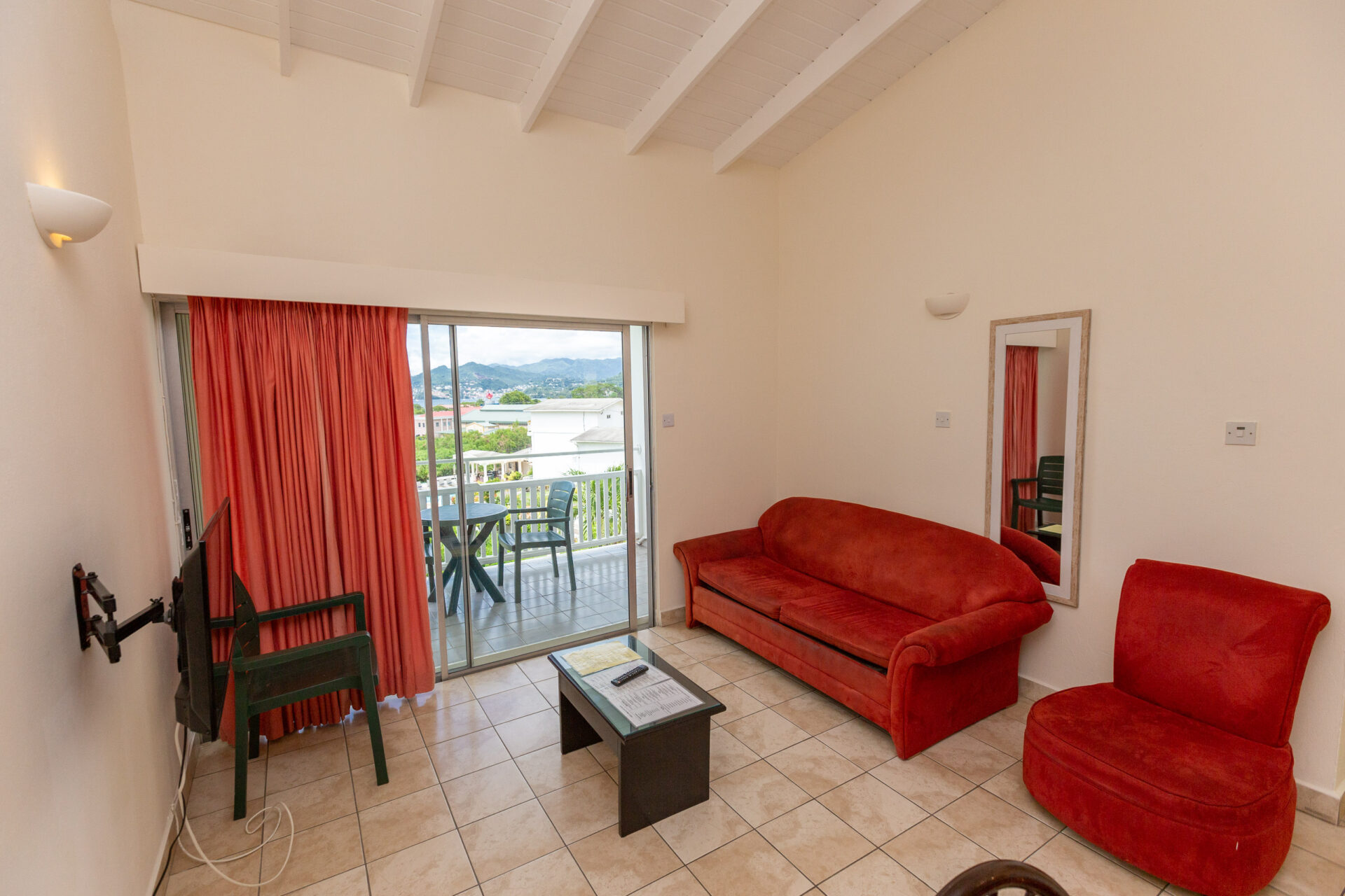 Siesta Hotel - Image 2